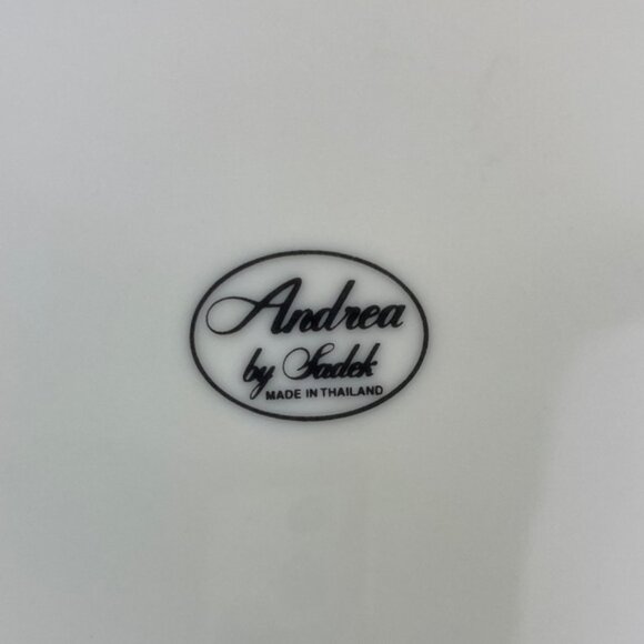 Andrea By Sadek Cake Plate and Server Discontinued Blue Flower &amp; Vine Patter - Picture 9 of 10